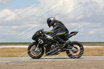 media/Apr-26-2024-TrackDaz (Fri) [[c4b677d280]]/B Group/120pm (Wheelie Bump)/